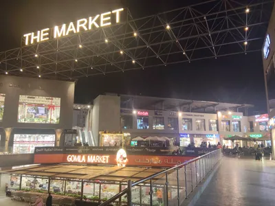 تجاري للإيجار 76متر في المرحله الثانيه التجاري من مول the MARKET على م