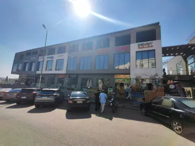للإيجار محل تجاري 35 متر بواجهة مميزة موقع قوي Market mall