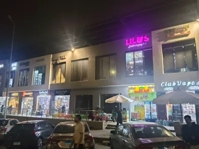 للبيع محل تجاري بمساحه 33 متر دور ارضي متشطب ومتاجر 