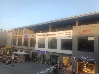 للإيجار مكتب اداري 44متر في المرحلة الثانية مولthe market
