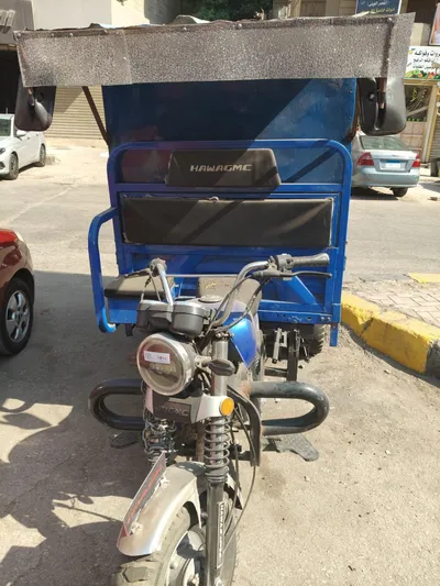 تروسيكل للبيع بالصندوق