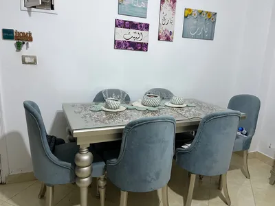 للبيع استعمال خفيف خشب عموله 
