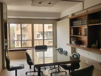 شقة للبيع سكني أو اداري 