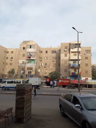 شقه بالمقطم