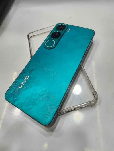 Vivo V40 lite 