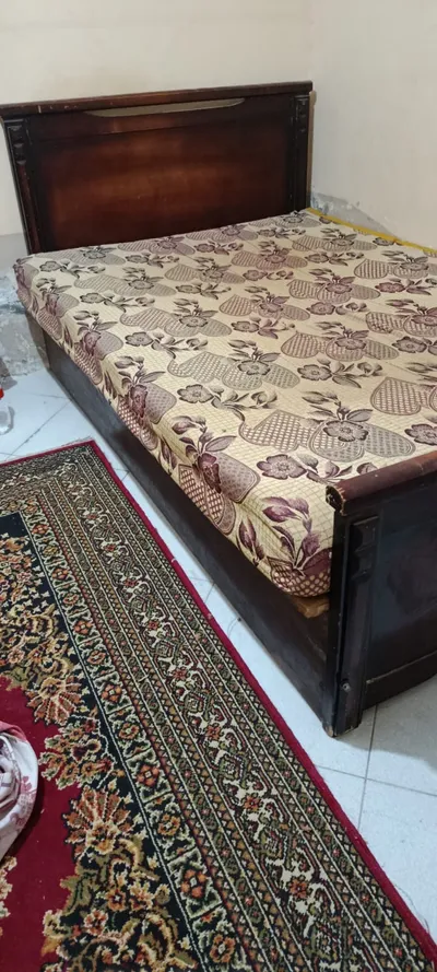 للبيع بداعي السفر