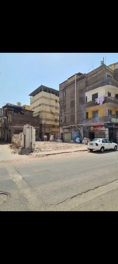 ارض مميزة ٣ نواصي بحري 
