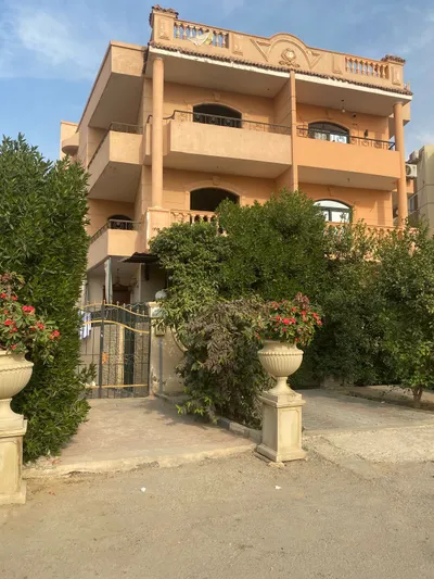 Apartment for sale in El Shorouk City