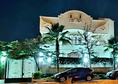 Villa for sale in West Somid