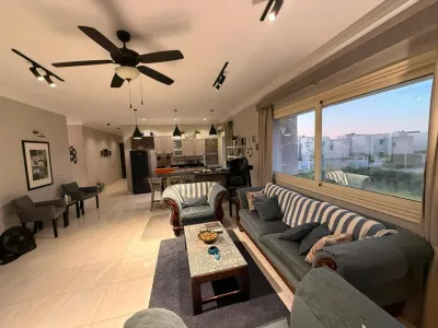 شِالية للبيع في hacienda north coast ب 2 مليون كاش