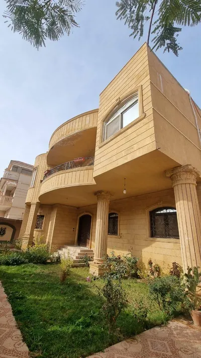 Villa for sale in 7th District