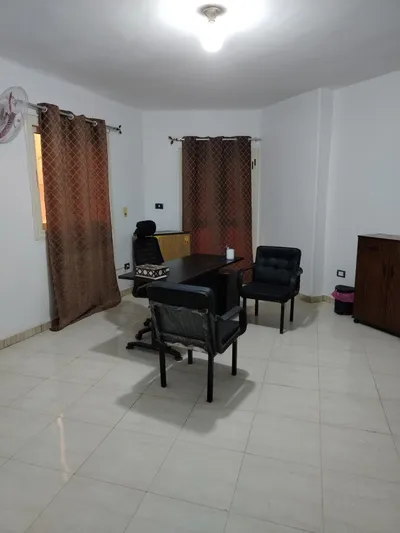 عيادة للايجار بنظام time share