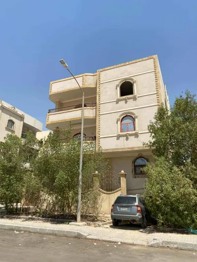 Residential Building for sale in 15th of May