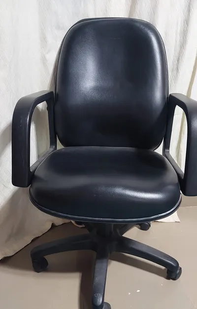 كرسي مكتب للبيع