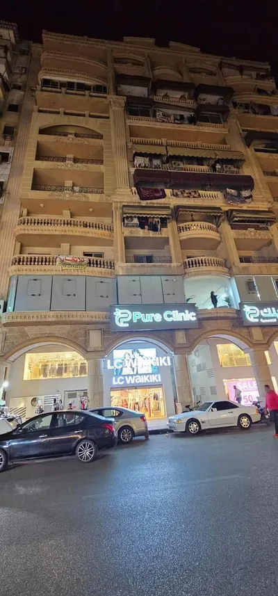 شقه للبيع_ بورسعيد _حى الشرق 