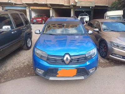 رينو سانديرو 2018