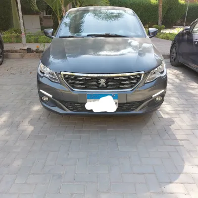 Peugeot 301 2022